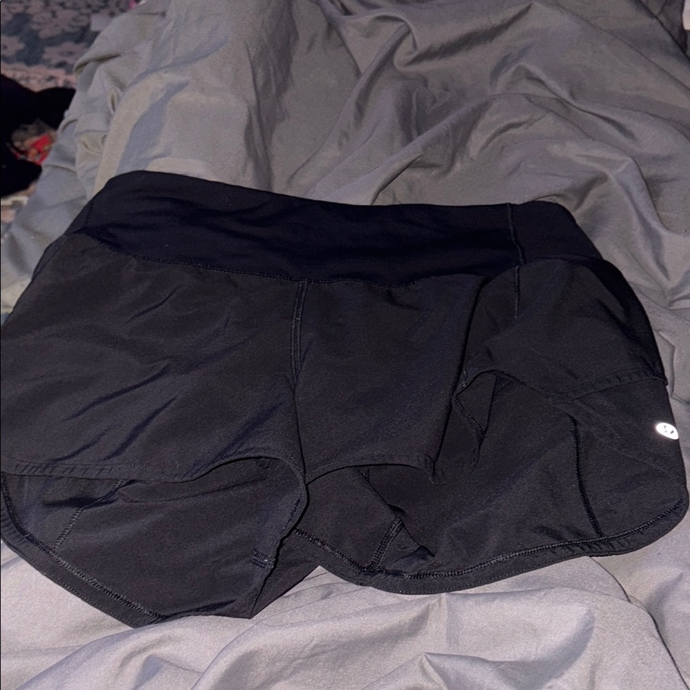 lululemom speed up size 6